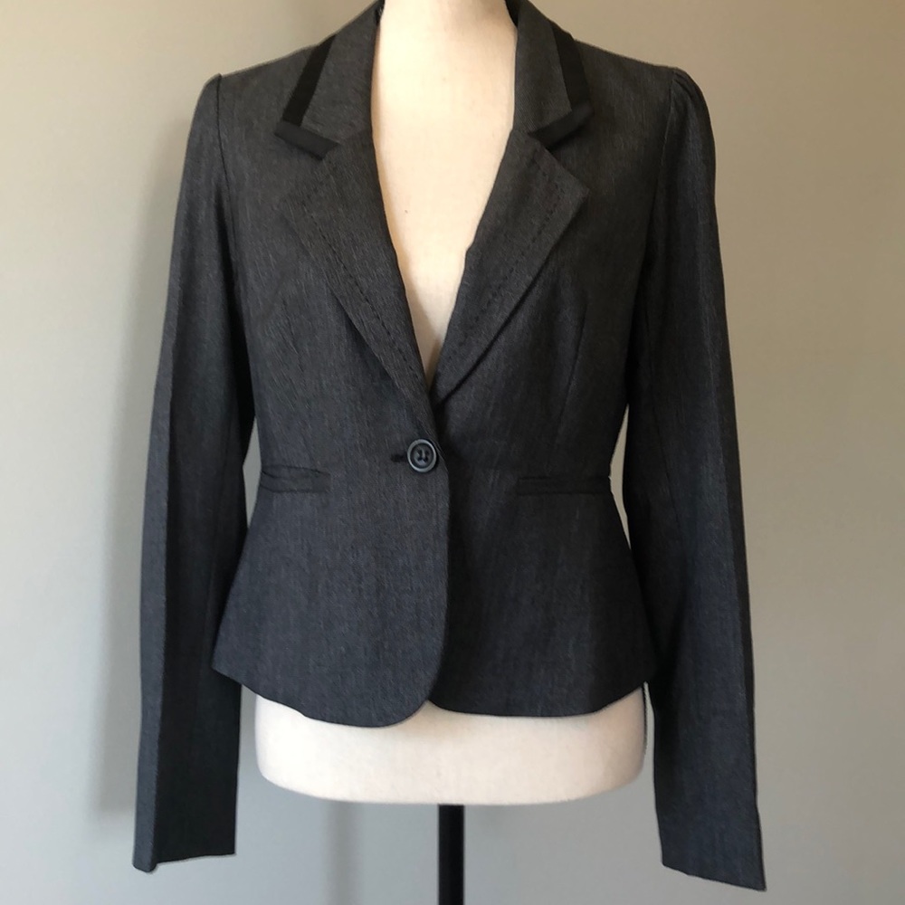 Loft Blazer 6